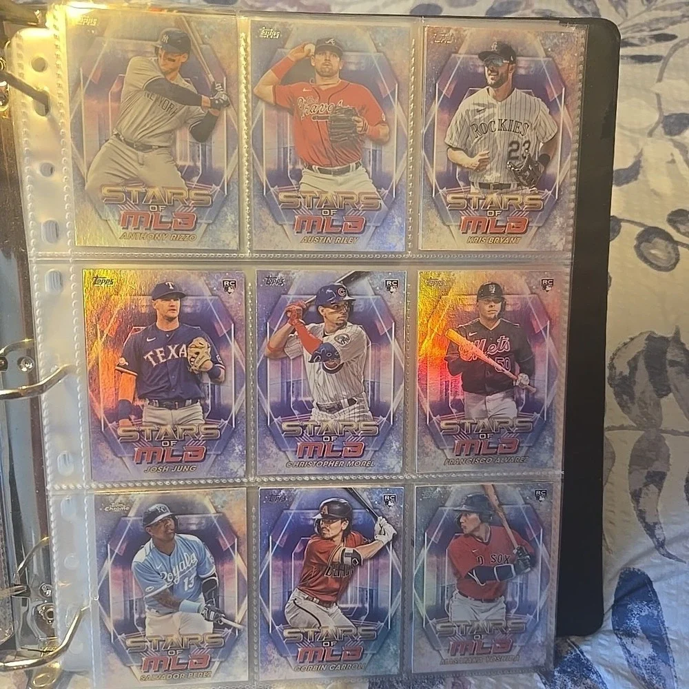 Binder With Modern NBA NFL‎ MLB Cards